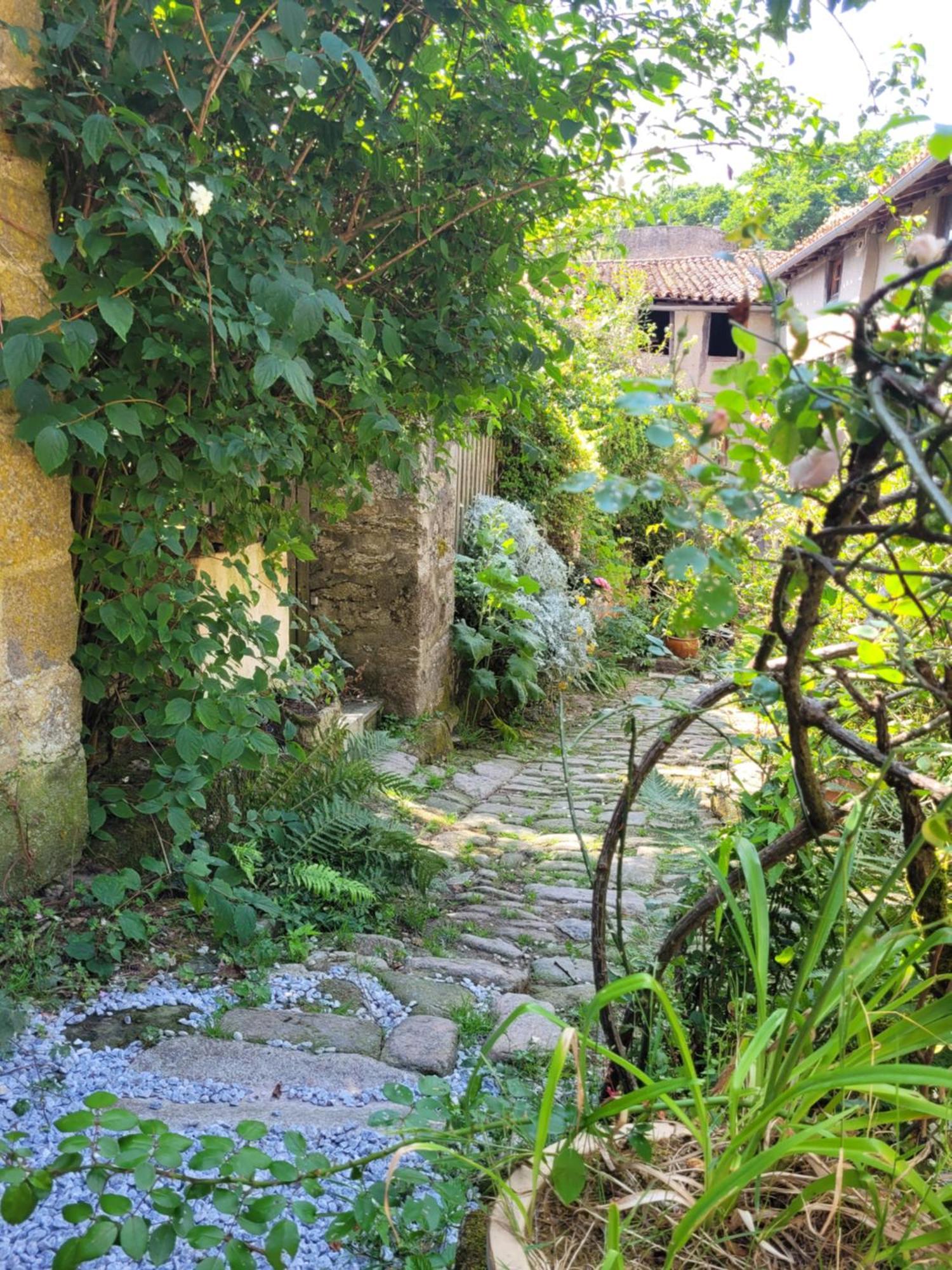 La Cressonniere Bed & Breakfast Партене Стая снимка